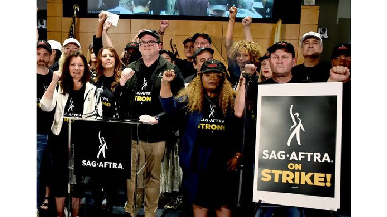 Volvió la paz a Hollywood: tras 118 días, los actores levantaron la huelga
