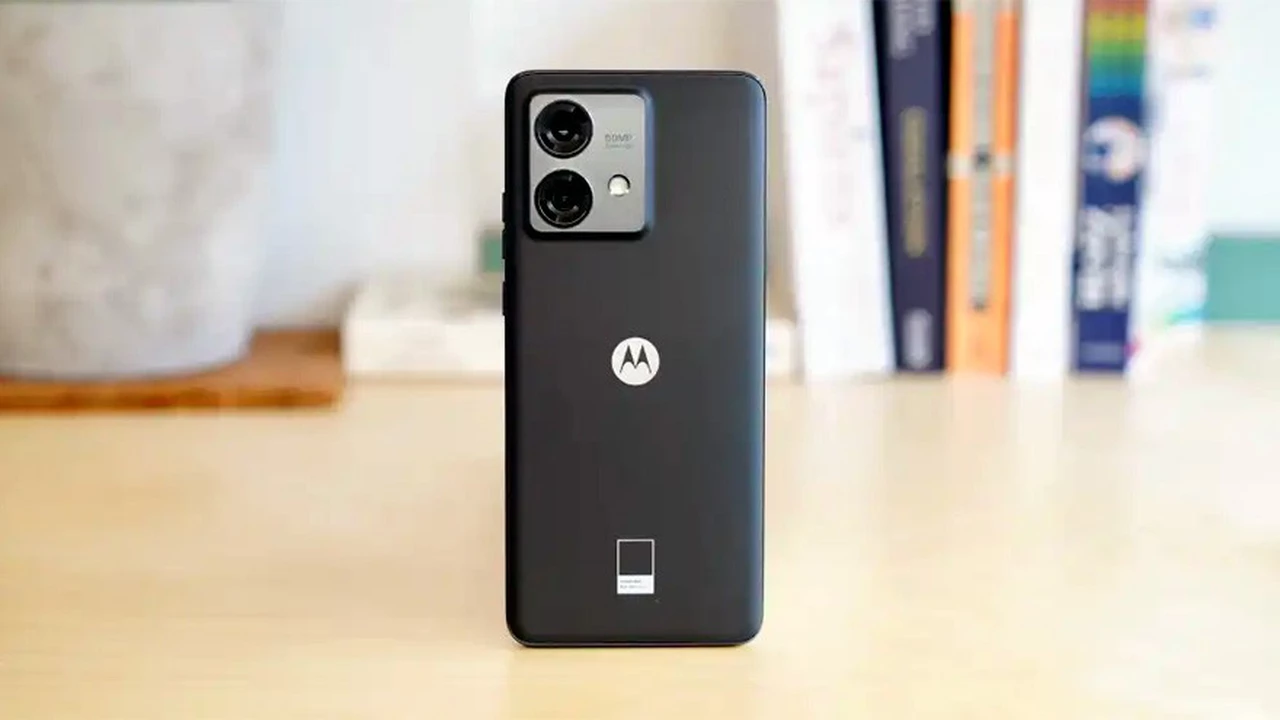 Probamos el Motorola Edge 40 Neo, un celular de gama media con altas aspiraciones