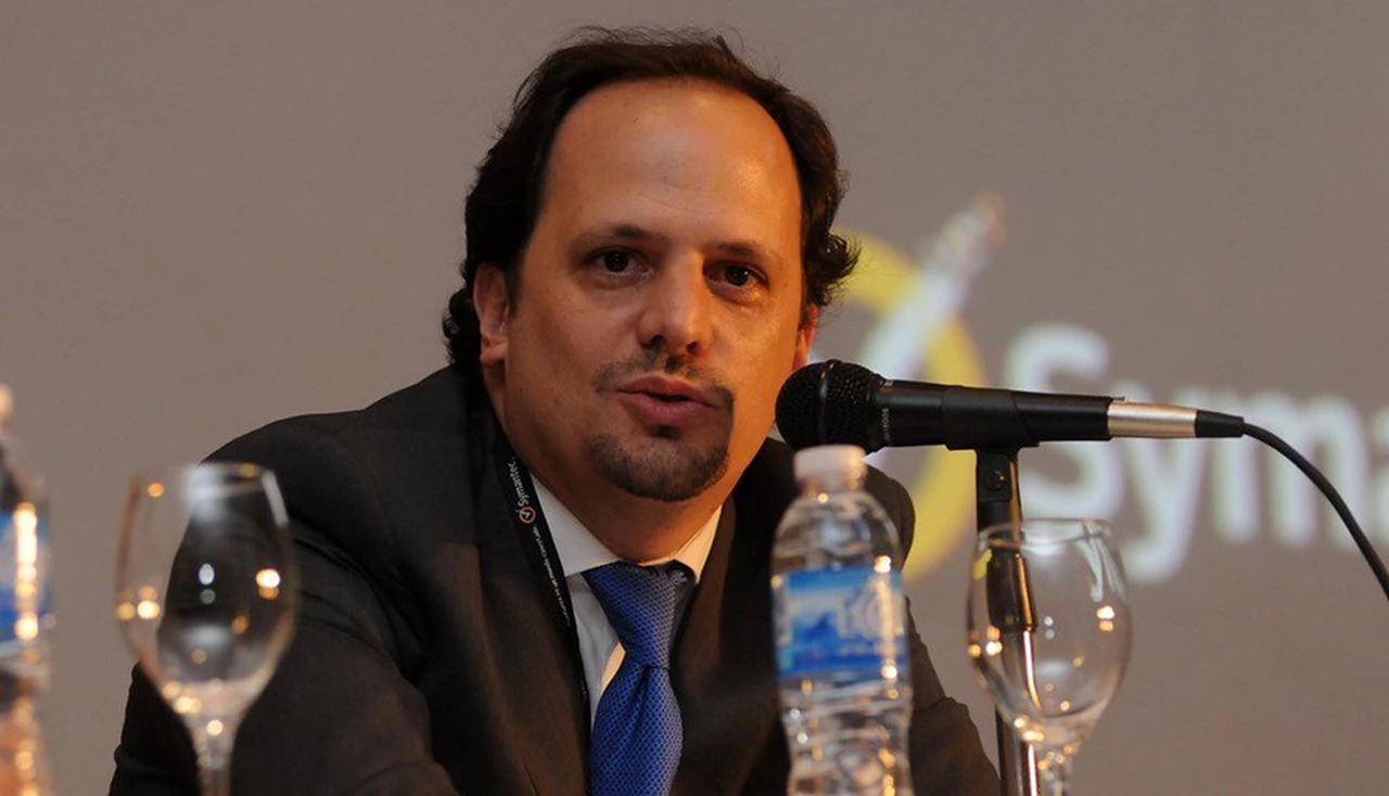 Javier Milei eligió a un "massista" para controlar Arsat hasta que sea privatizada