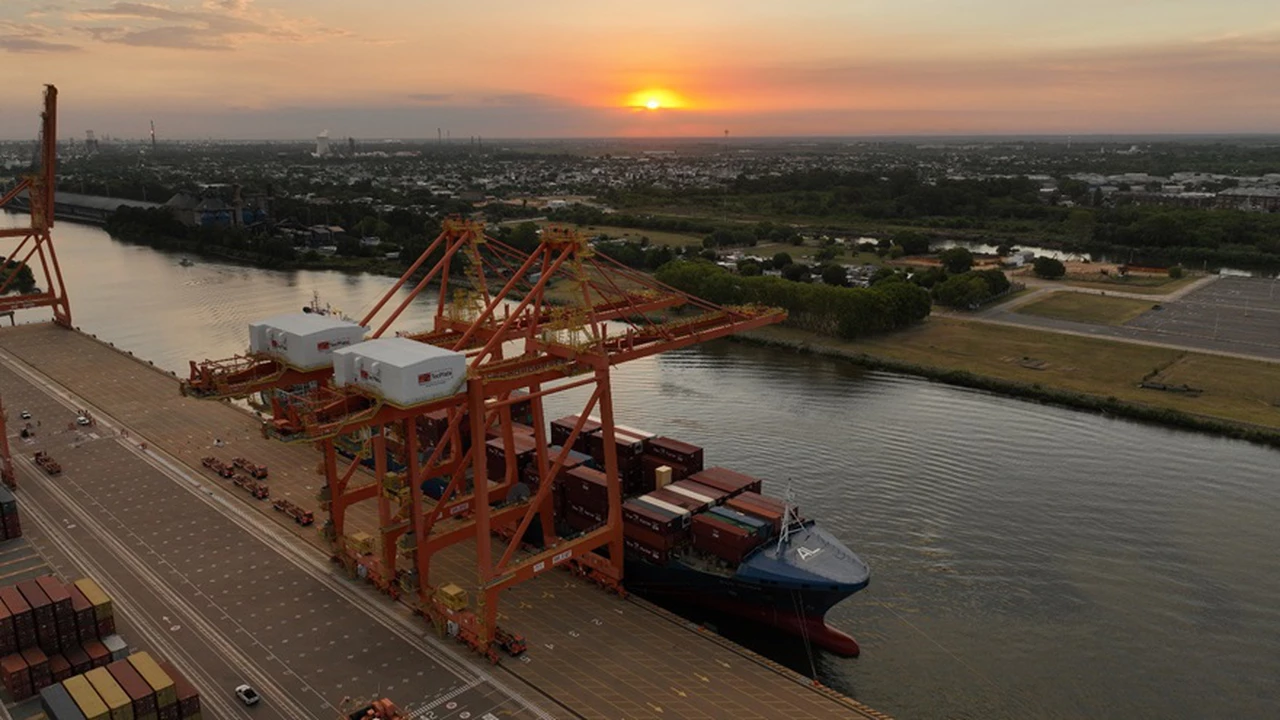 TecPlata se prepara para ser la Terminal Portuaria de Buenos Aires con mayor profundidad de dragado en su canal de acceso