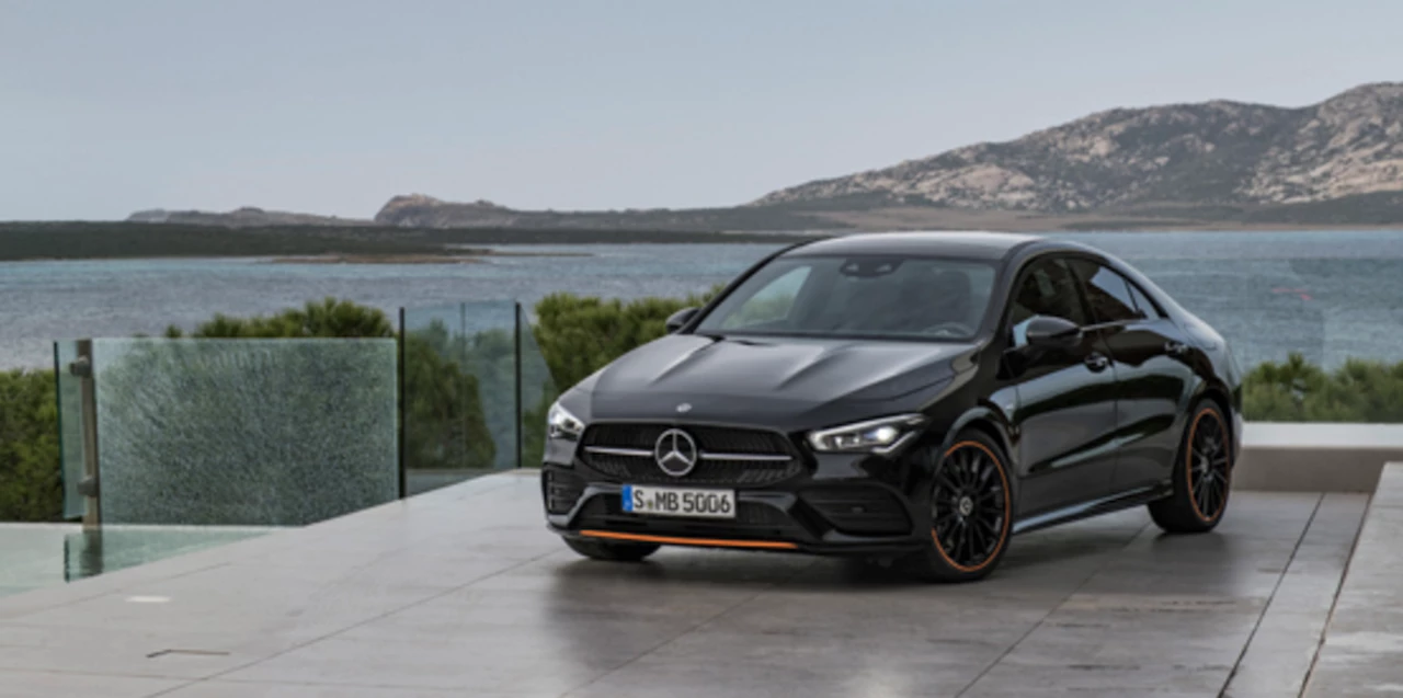 Mercedes Benz presentó el nuevo CLA Coupé en el CES