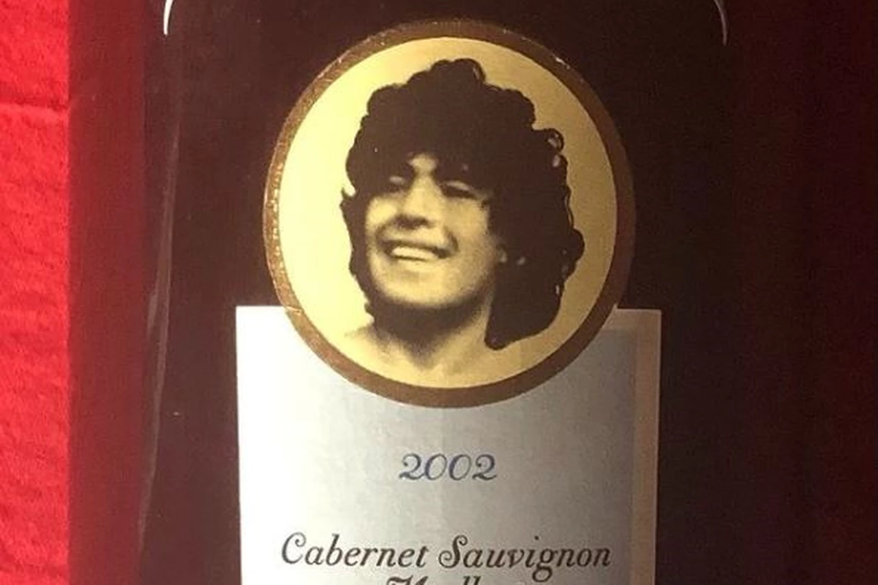 Se disparó el precio del vino de Maradona: ¿cuánto sale y cómo se puede comprar?