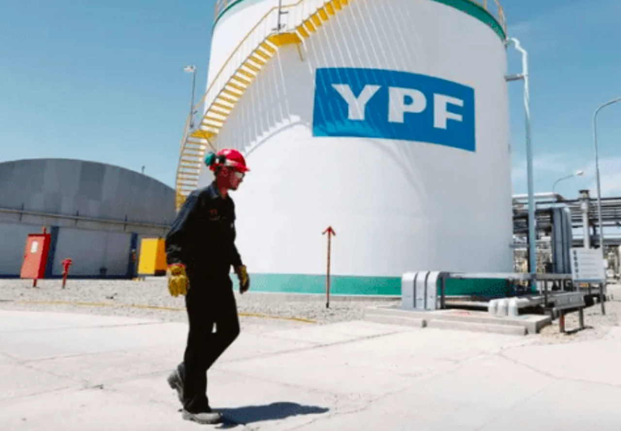 YPF cerró 2022 con un crecimiento de la producción total del 9%, el más alto en los últimos 25 años