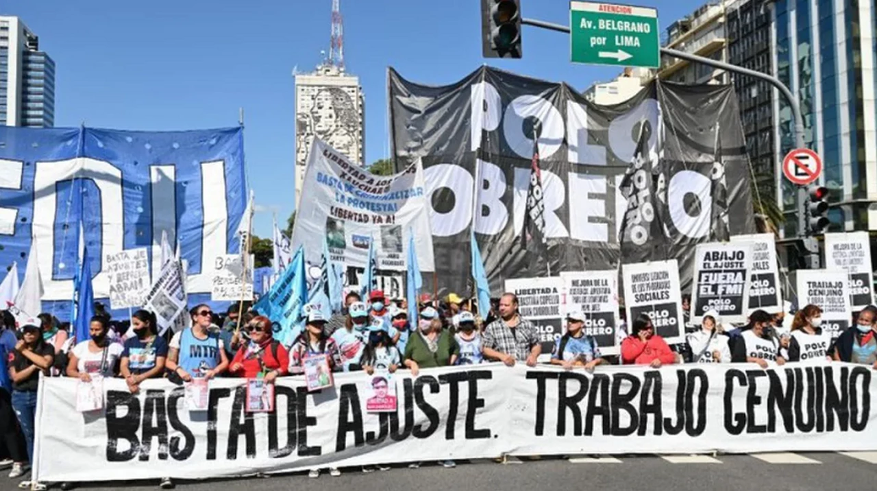 Piqueteros levantaron la protesta tras reunirse con el Gobierno: evalúan nuevo plan de lucha