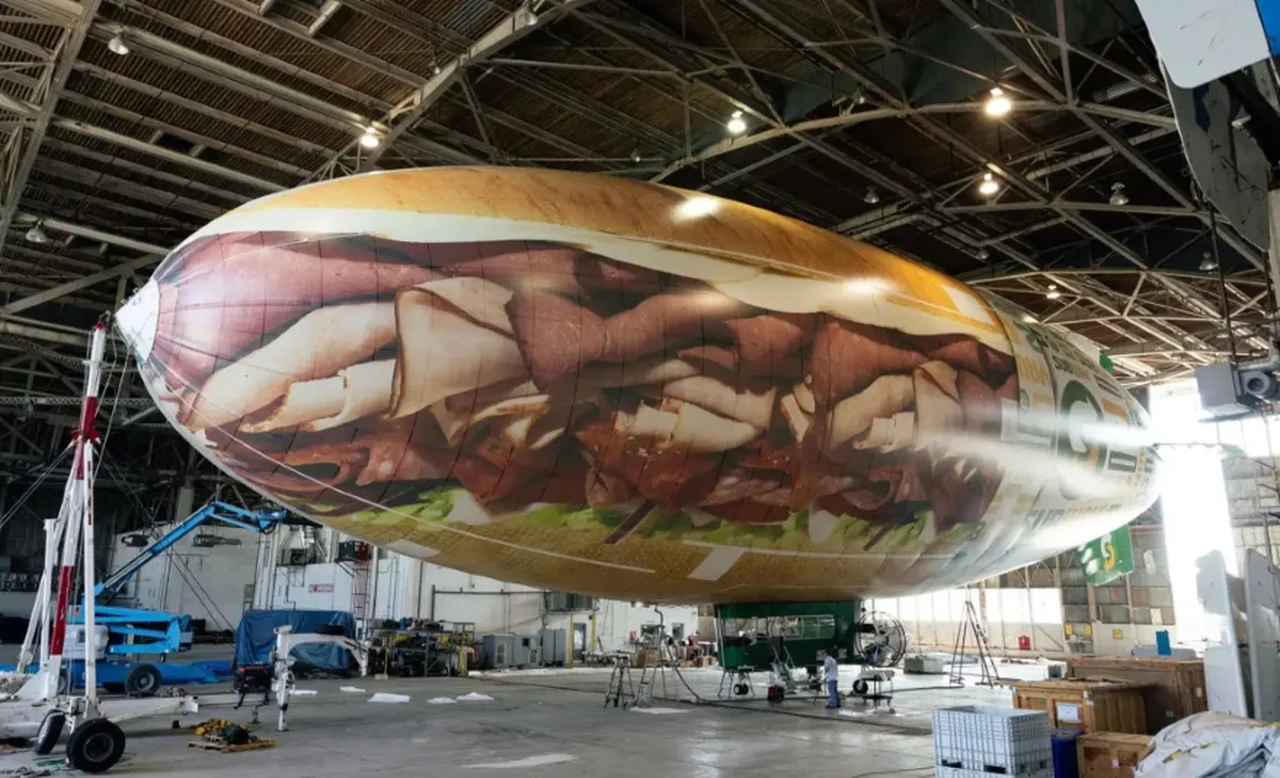 Subway abre un restaurante en un dirigible que recorrerá Estados Unidos