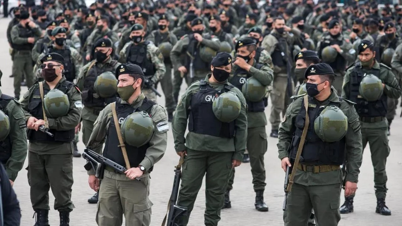 El Gobierno, en alerta por tensión en Venezuela: Milei enviará gendarmes a la embajada argentina