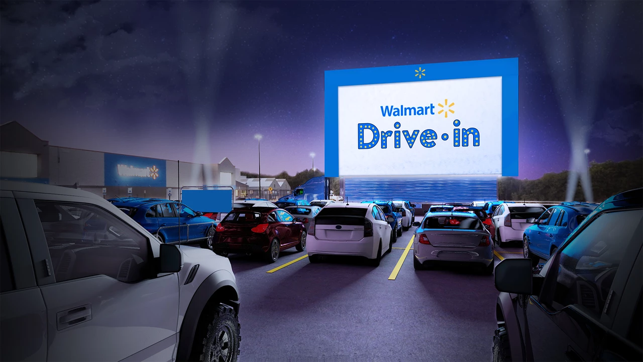Vuelven los autocines: así convertirá Walmart los estacionamientos en espacios de entretenimiento