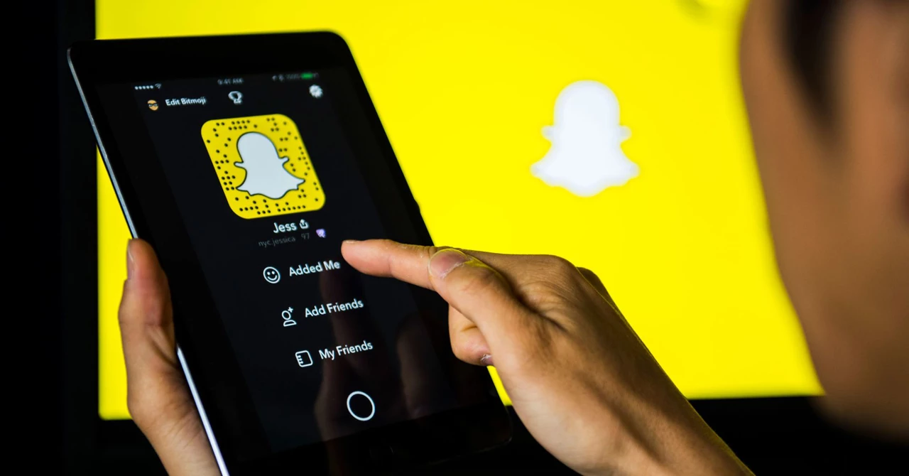 Snapchat pagará a los usuarios si sus contenidos se hacen virales: cómo funciona el programa y cuál es la "trampa"