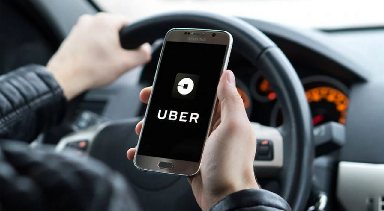 Uber y Cabify ya son legales en Mendoza: 40 autos habilitados realizan los primeros viajes
