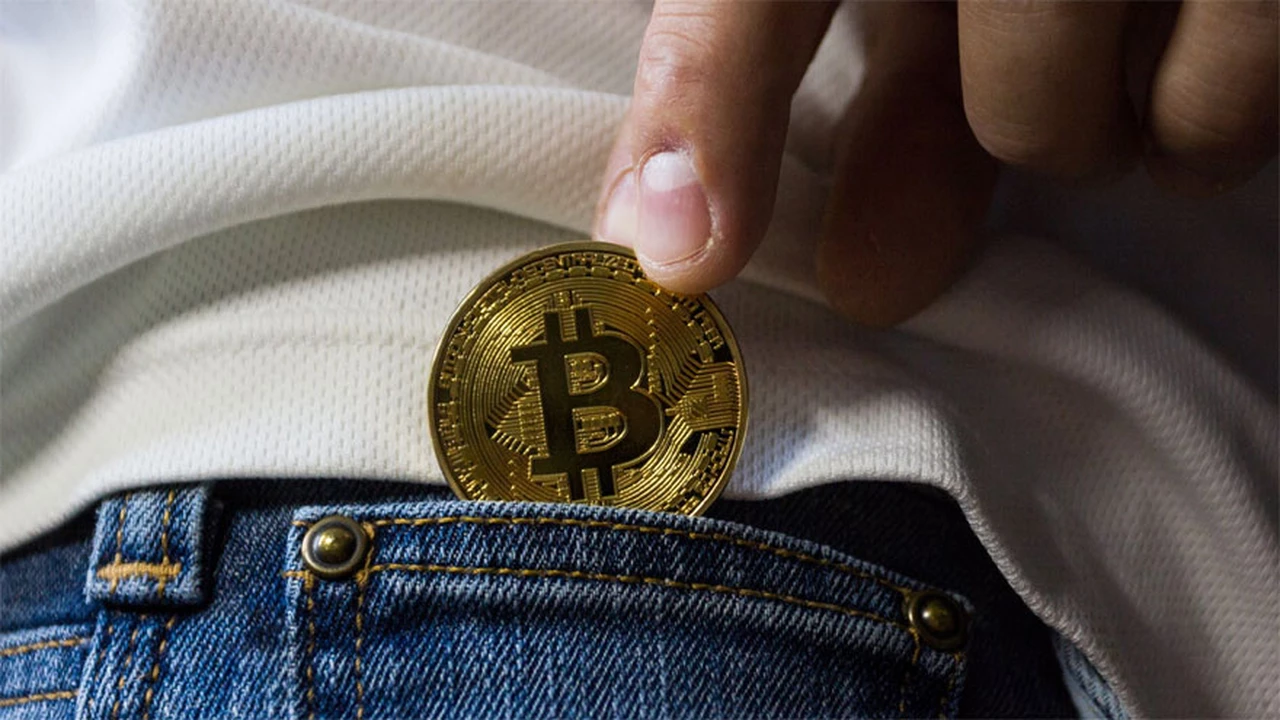 Como estaba anunciado, la burbuja del bitcoin se desinfló