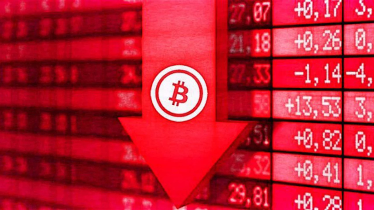 Sigue en baja: el bitcoin alcanza su precio más bajo del año