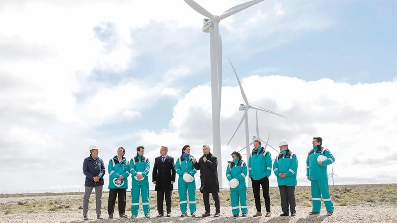 YPF Luz inauguró el parque eólico Manantiales Behr