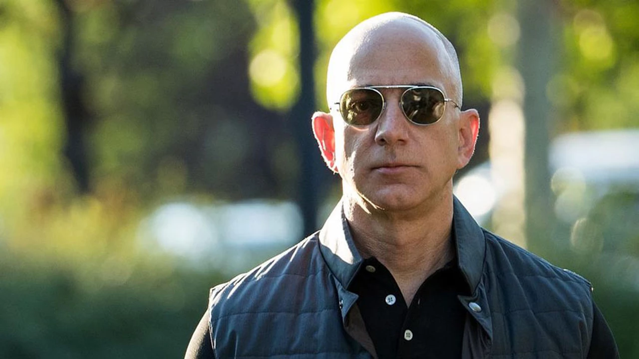 Así es como Jeff Bezos, CEO de Amazon, invierte su fortuna