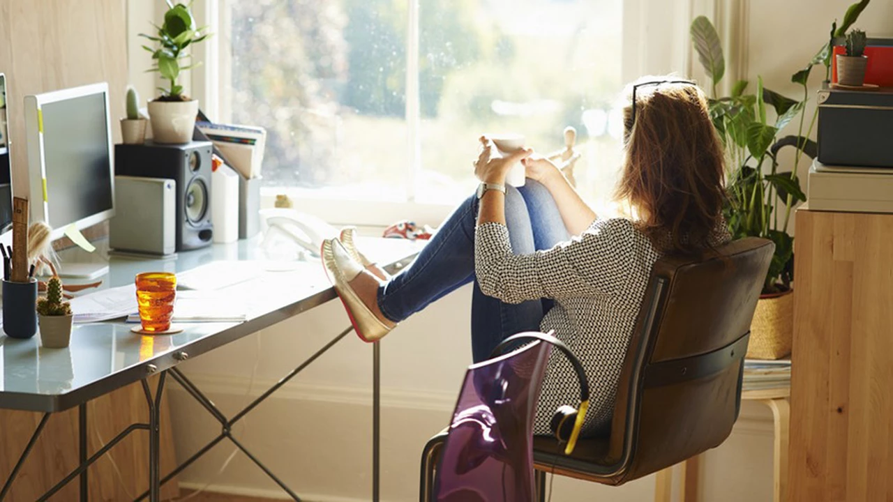 Qué no te agote: 6 tips saludables para trabajar en "modo home office" y evitar el estrés