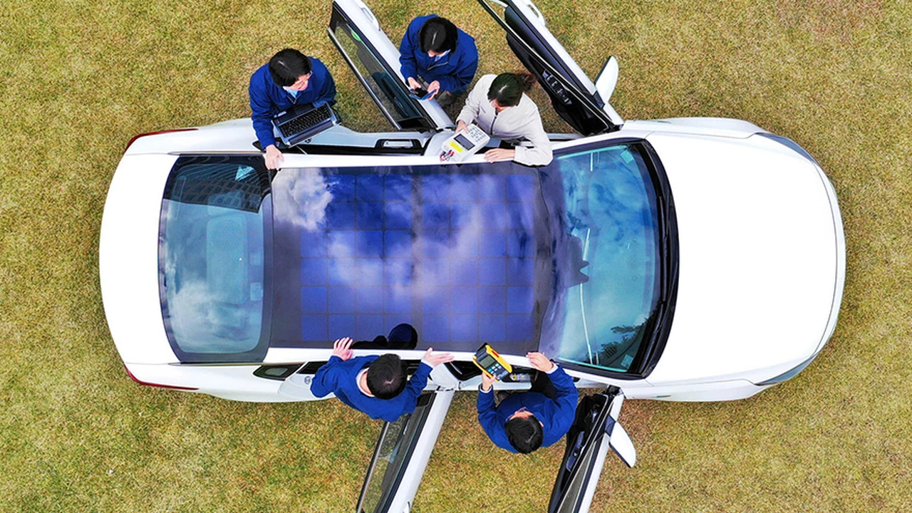 Más ecológicos: Kia y Hyundai confirman que incorporarán paneles solares en sus automóviles