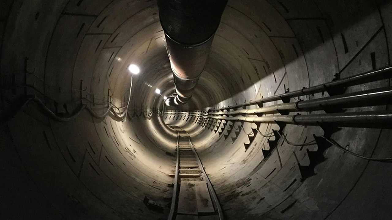 El túnel de alta velocidad construido por Elon Musk en Los Ángeles ya tiene fecha de inauguración