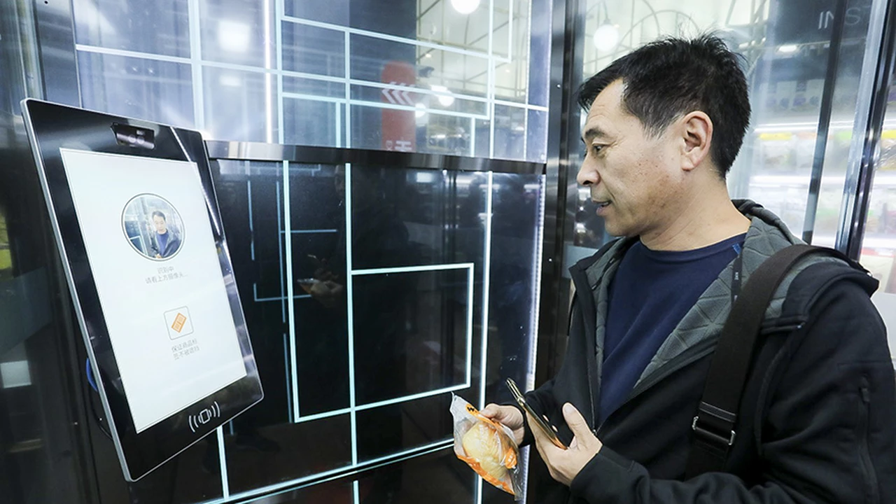 Una moda que crece: Lenovo presentó en China su propio local sin cajas