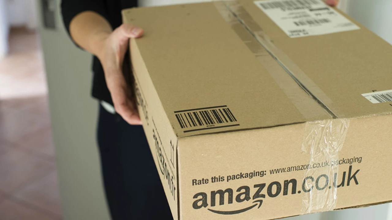 Amazon se hace amiga del pago en efectivo: permitirá cargar crédito en locales físicos