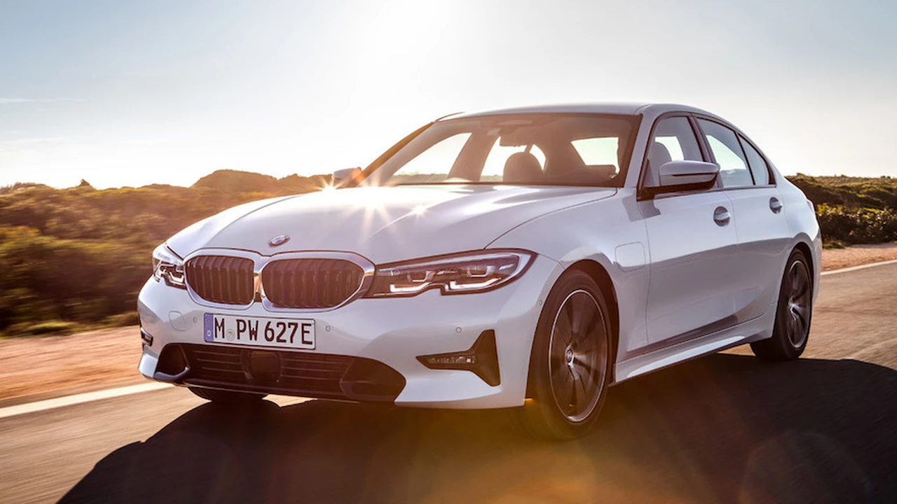 El BMW Serie 3 estrena versión híbrida enchufable con 60 kilómetros de autonomía eléctrica