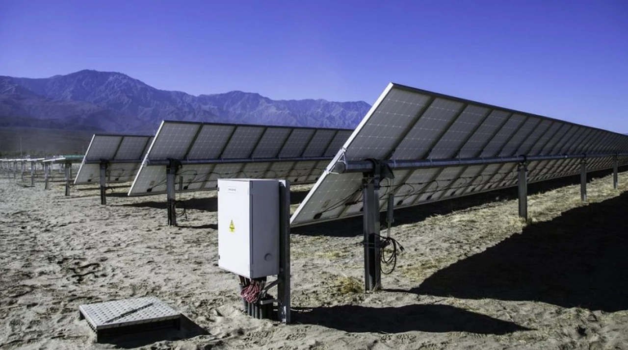 Apuesta renovable: se inauguró un nuevo parque solar en Catamarca
