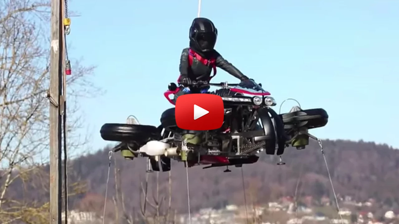No es ciencia ficción: así es la moto voladora que saldrá a la venta este año