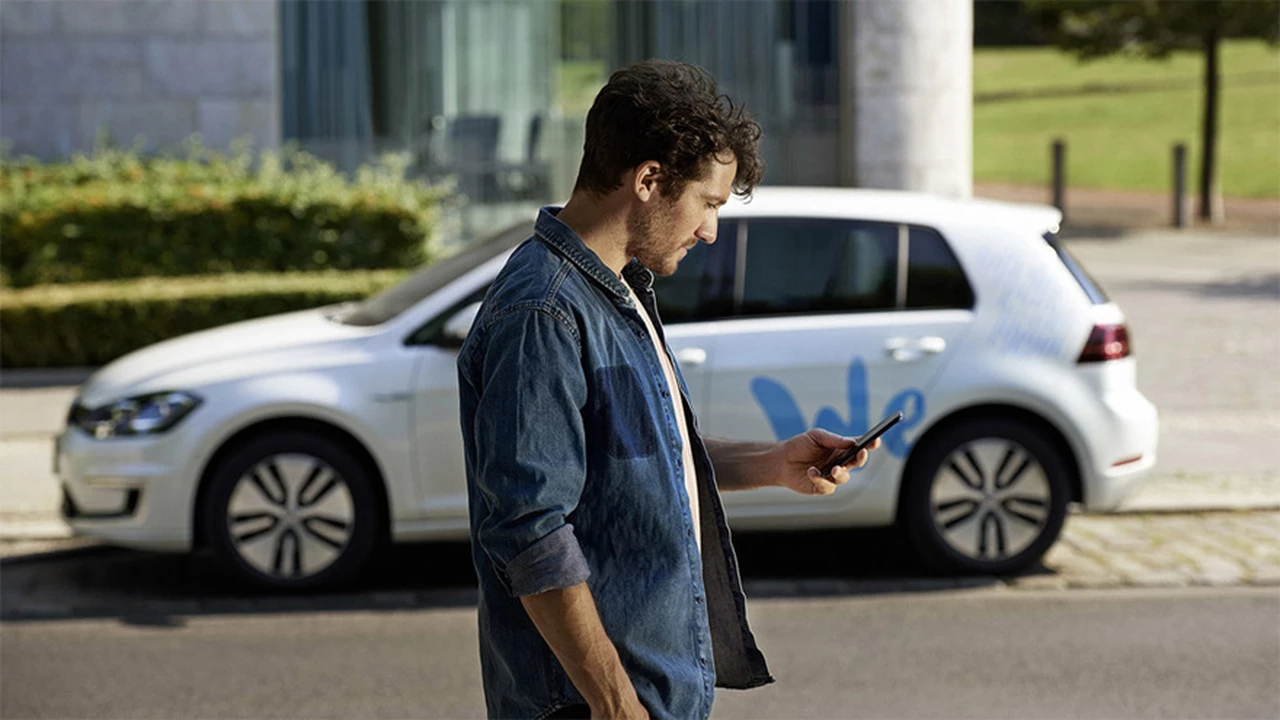 Autos, cada vez más inteligentes: la nueva app de Volkswagen te permite hacer "de todo" desde el celular