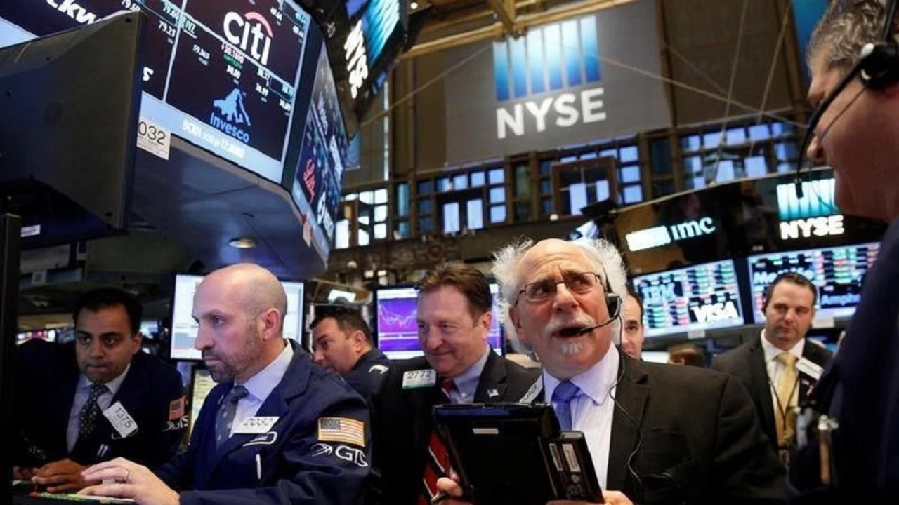 ¿Comprar acciones en el metaverso?: Wall Street podría sumarse al mundo virtual a través de los NFT