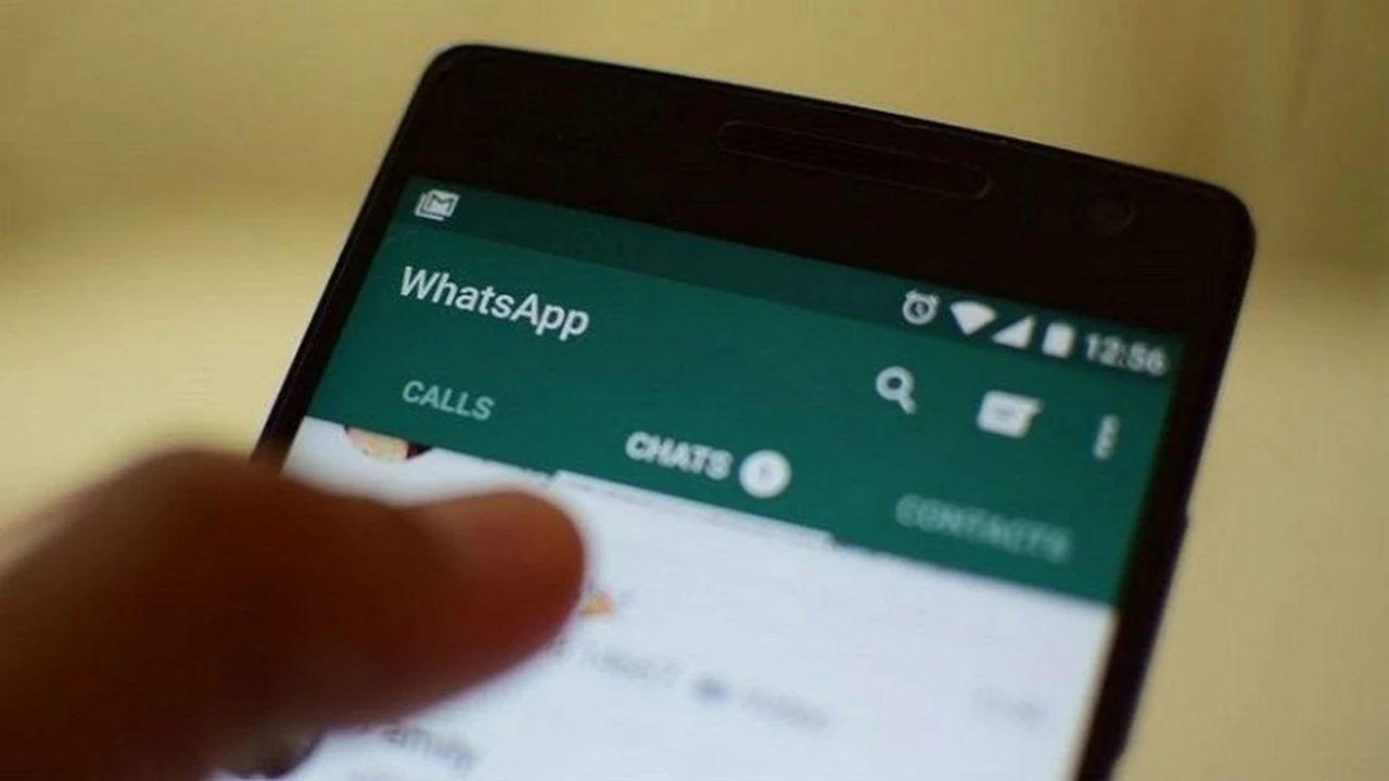 Un fallo de WhatsApp espía tus conversaciones privadas: así podés proteger tus datos