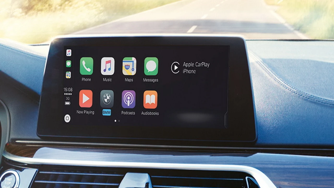 Por una falla técnica de BMW, sus conductores han sido bloqueados de la interfaz Apple CarPlay