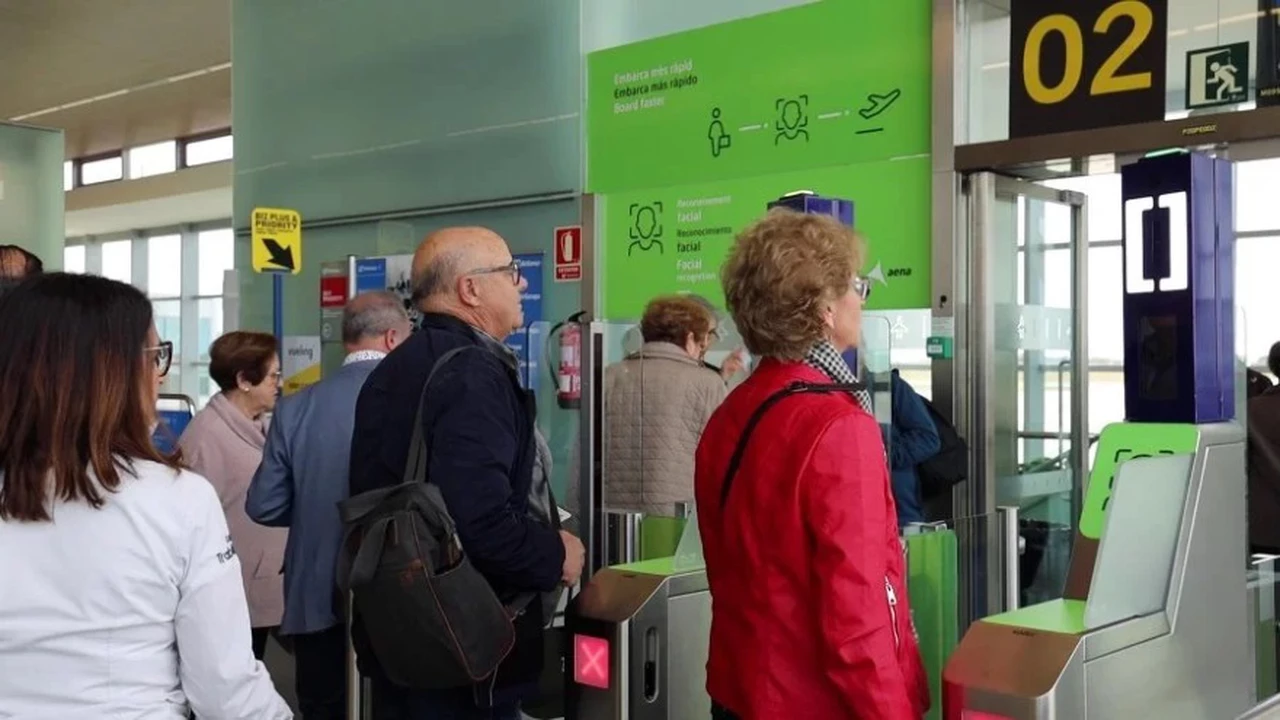 Para embarcar más rápido y seguro: cómo funciona el primer "aeropuerto 4.0" de Europa