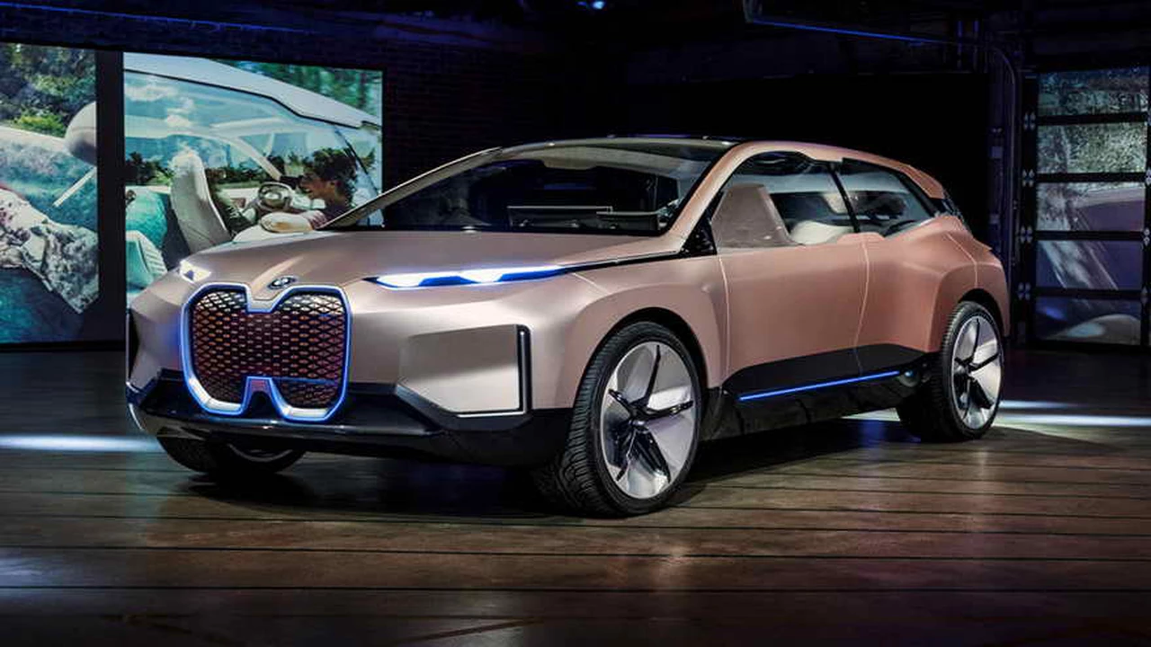 En preproducción: BMW revela detalles sobre el eléctrico iNEXT