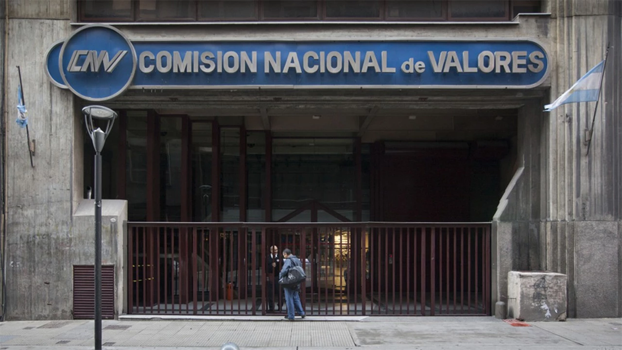 ¿Otro golpe al mercado?: renunció el titular de la Comisión Nacional de Valores