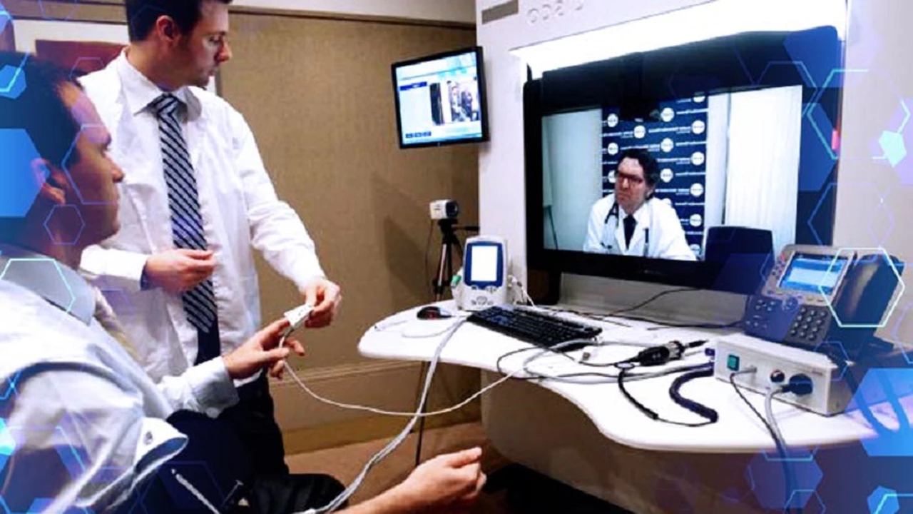 Videollamadas con doctores, salas de espera virtuales y turnos digitales: así gana lugar la telemedicina