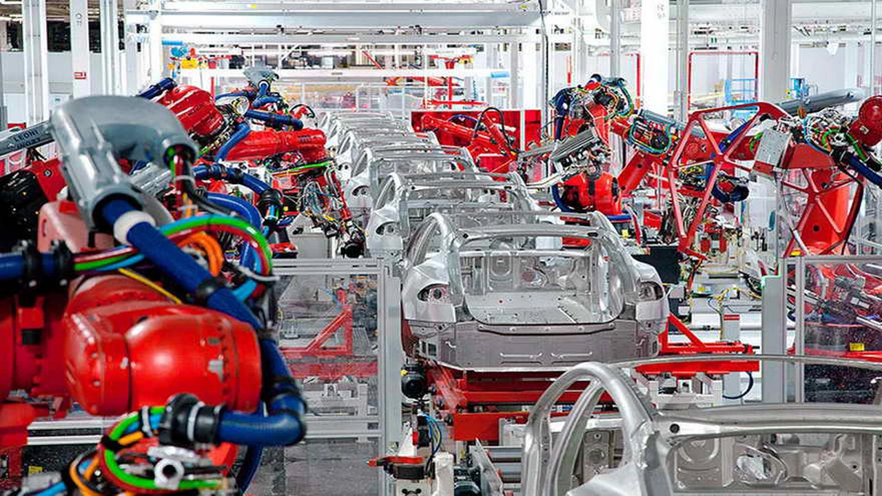 Manufactura 4.0: los autos eléctricos cambian los formatos de fabricación de la industria automotriz