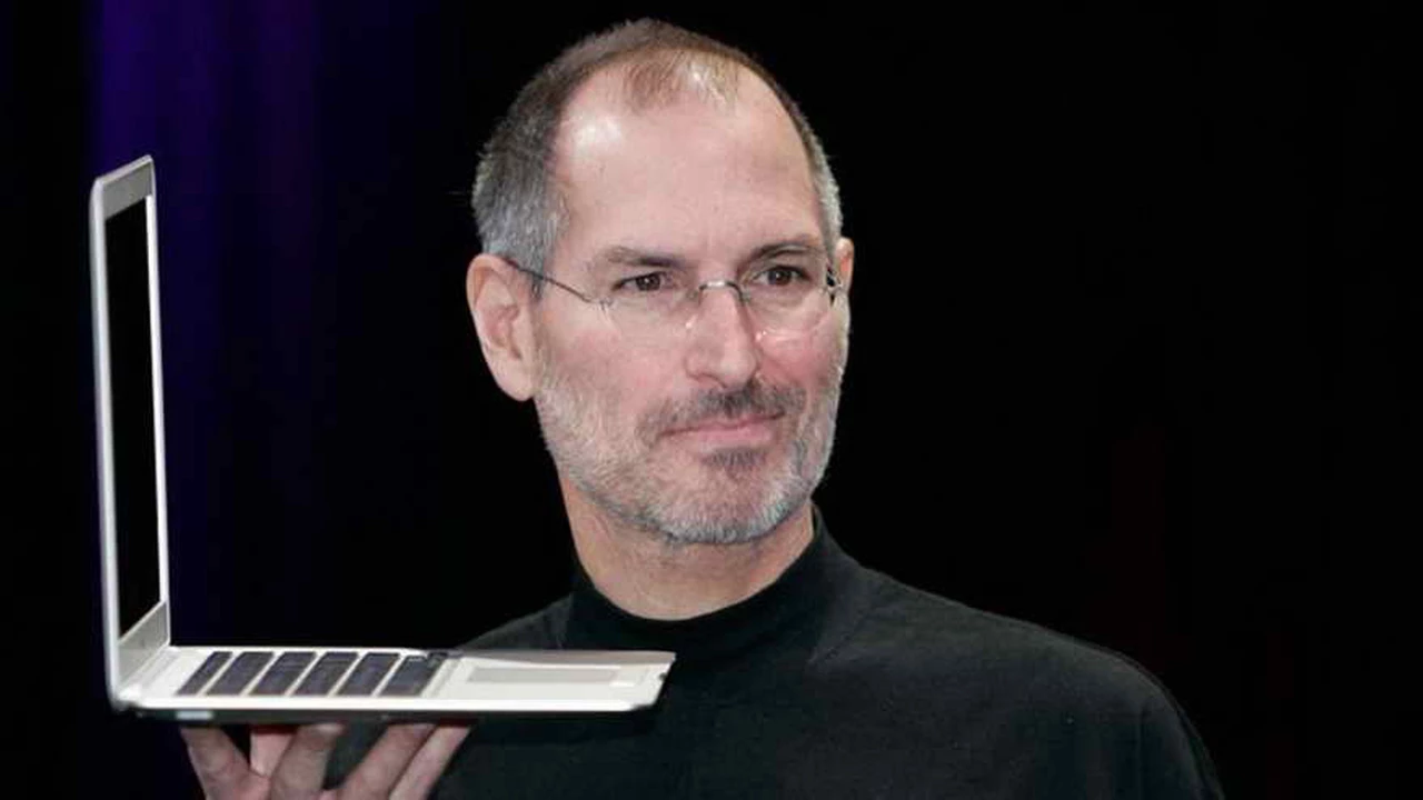 Manipular a la gente y conseguir todo lo que quieras: así era la polémica metodología de Steve Jobs