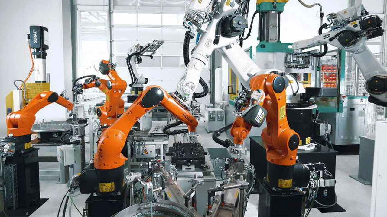 Industria 4.0: 2020 será el año de las "cibermanufacturas", las fábricas inteligentes que aprenden y corrigen errores
