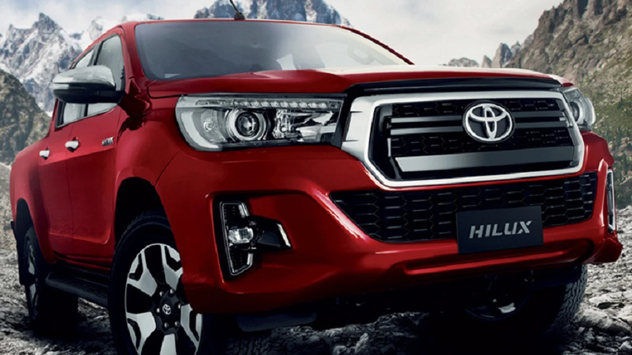 Se viene la Toyota Hilux híbrida: ¿se fabricará en la Argentina?