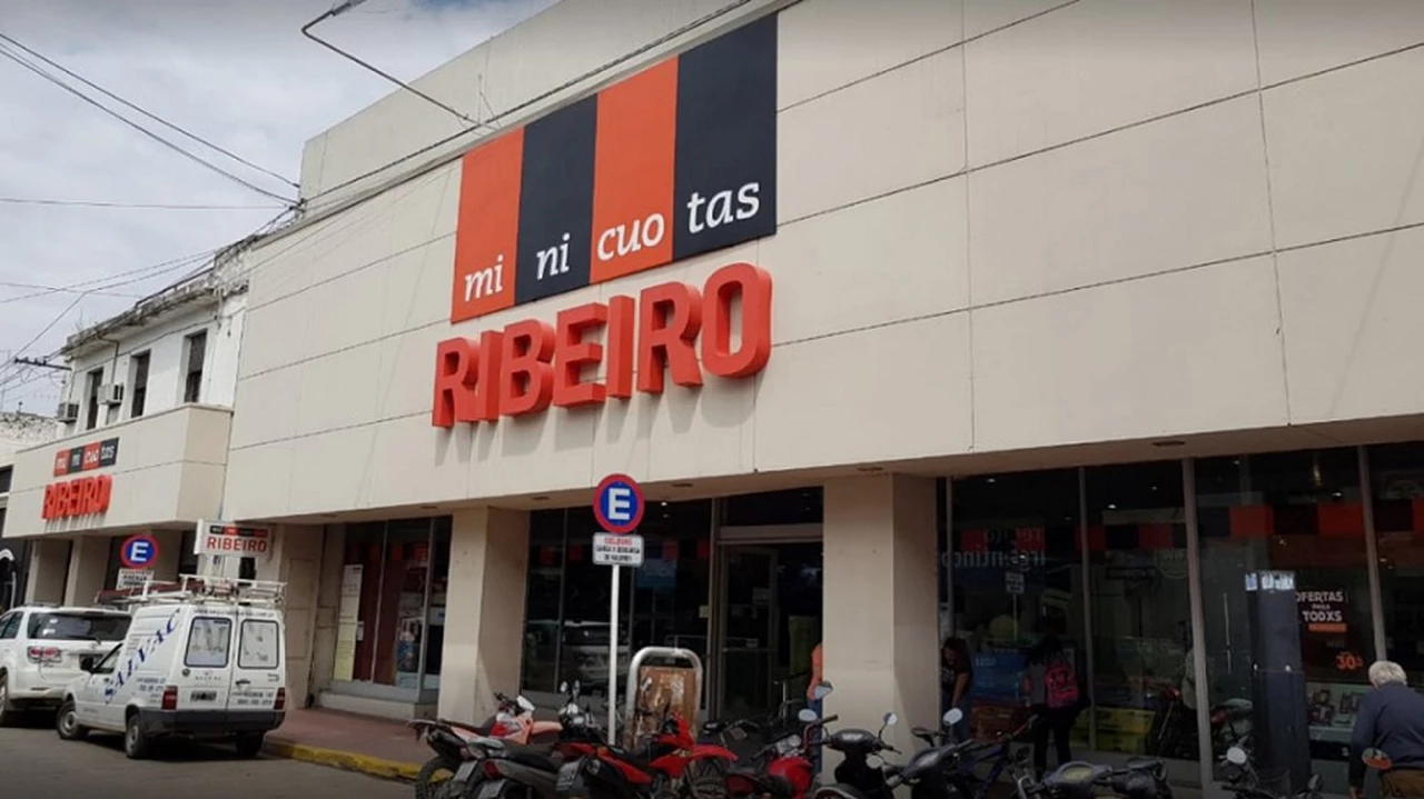 Problemas para el retail: Ribeiro profundiza su crisis, cierra más locales y adeuda sueldos y aguinaldo