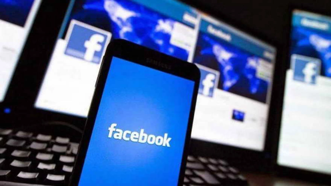 Facebook presenta un nuevo diseño que incorpora el modo oscuro