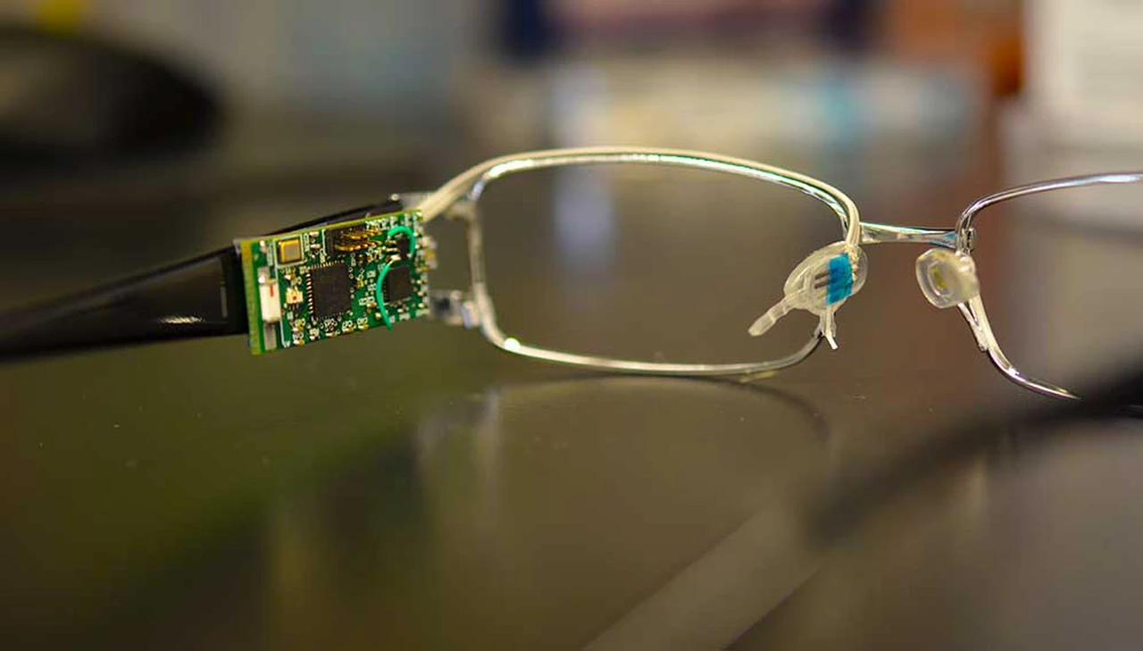 ¿Apple apunta a nuevos mercados?: el gigante de Cupertino trabaja en nuevos "lentes especiales de realidad virtual"