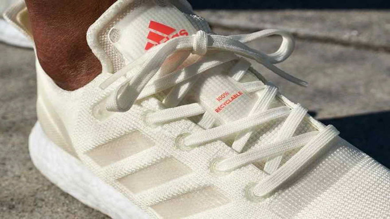 Cuidado del medio ambiente: Adidas fabricará ropa y calzado con plástico reciclado