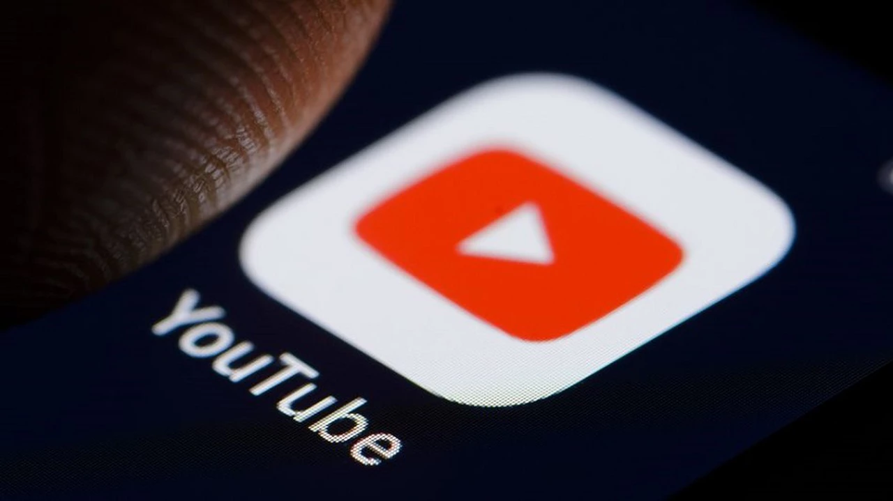 YouTube frena su desarrollo de inteligencia artificial por una polémica: ¿qué pasó?