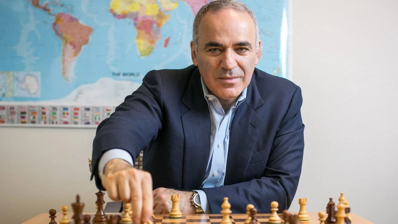 Kasparov, a 24 años de perder contra una máquina: "La inteligencia artificial realizará todos los empleos"