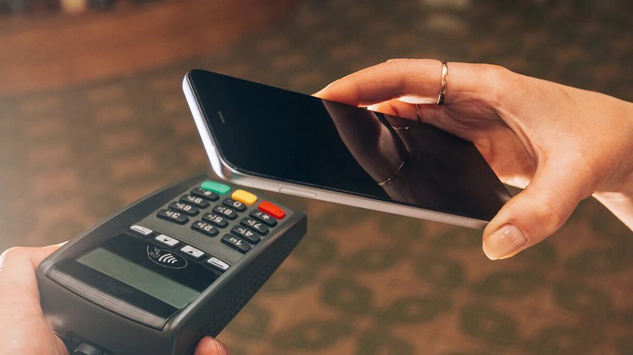 No más billetera: BBVA habilita los pagos NFC en Argentina para pagar directamente con el celular