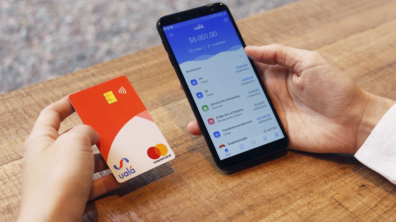 Ualá es la primera fintech con tarjeta de crédito propia: qué beneficios te ofrece y cómo obtenerla