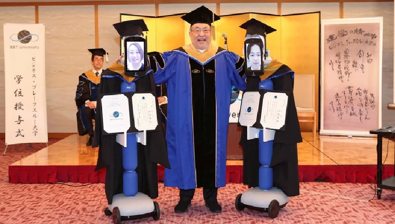 Graduaciones a distancia: robots reemplazan a estudiantes japoneses en medio de la pandemia