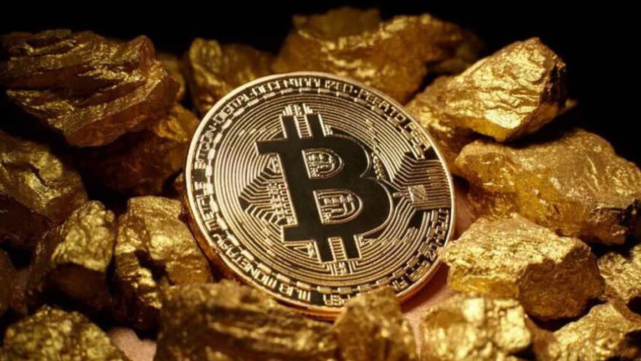 Para Goldman Sachs el oro llegará a 2.300 dólares en el 2022: ¿reaccionará igual el Bitcoin?