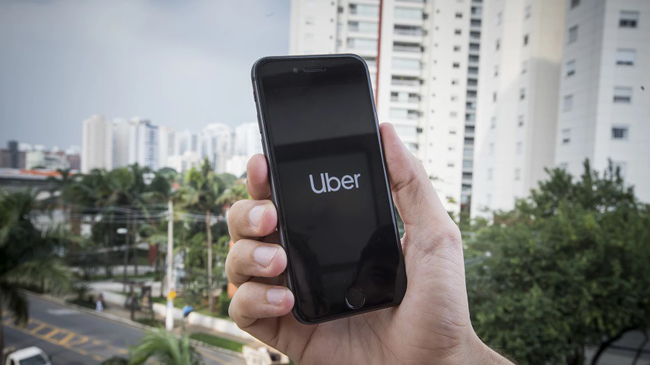Bomba: conocé qué país de la región autorizó a Uber para operar como una fintech