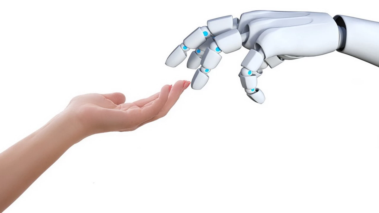 Con esta mano robótica los médicos podrán auscultar a sus pacientes a distancia