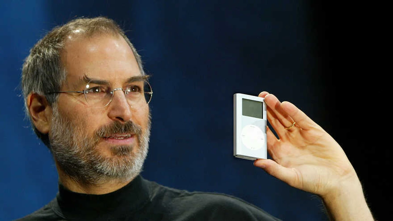 Un día como hoy Apple despidió a su fundador, Steve Jobs